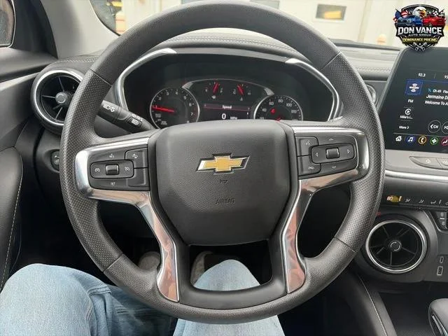 Used 2025 Black Chevrolet LT image 15