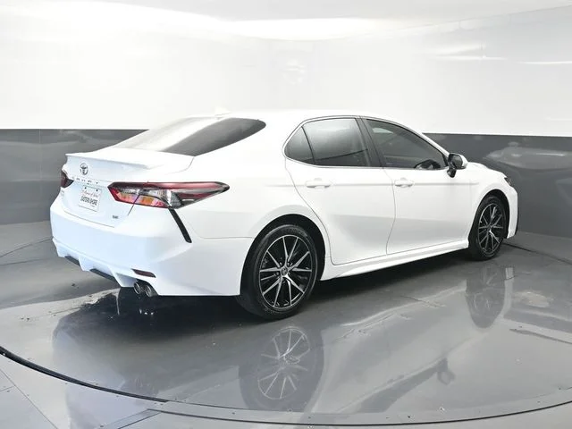 Used 2024 White Toyota SE image 7