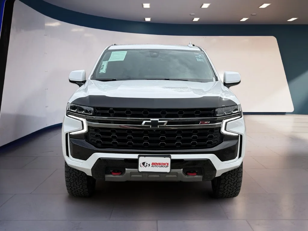Used 2022 White Chevrolet Z71 image 8