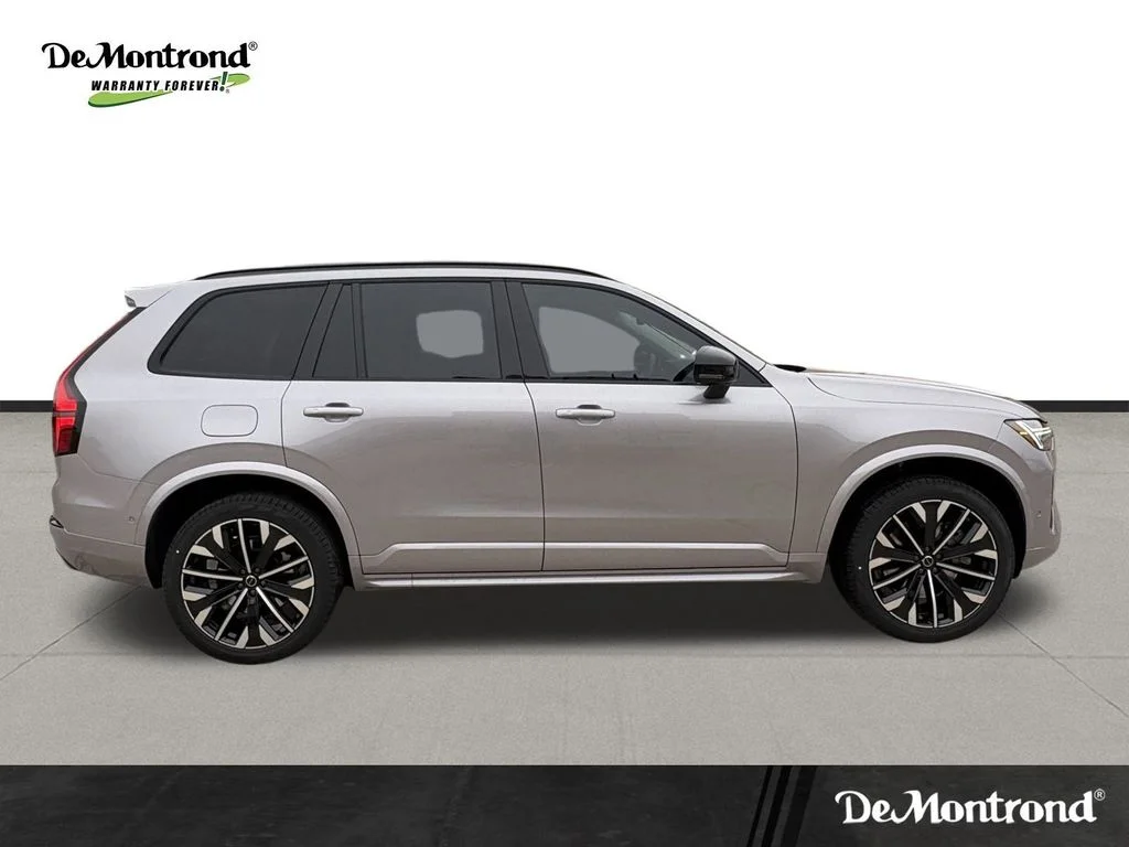 New 2026 Aurora Silver Volvo Ultra image 4