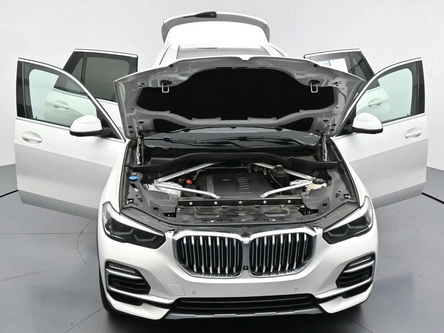 Used 2019 Mineral White Metallic BMW xDrive40i image 42
