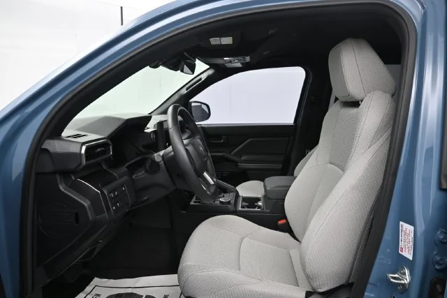 Used 2025 Blue Toyota SR5 image 9