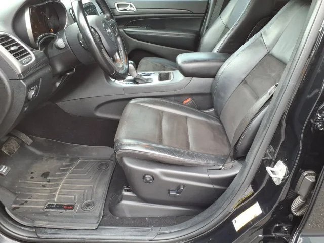 Used 2020 Black Jeep Altitude image 17