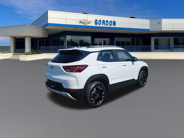 Used 2023 Summit White Chevrolet LT image 6