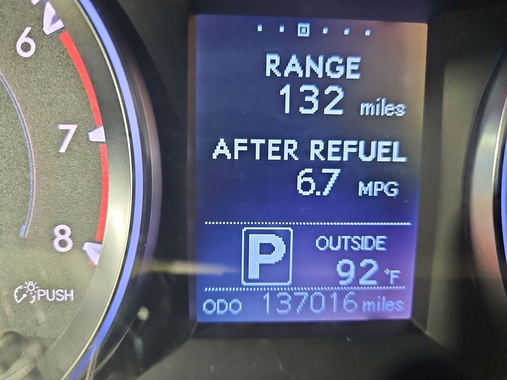 Used 2014 White Toyota LE image 17