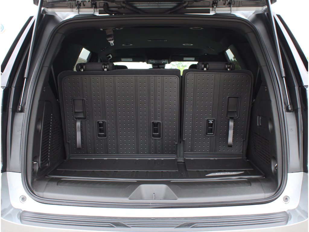 2026 Chevrolet Tahoe LS - Photo 23