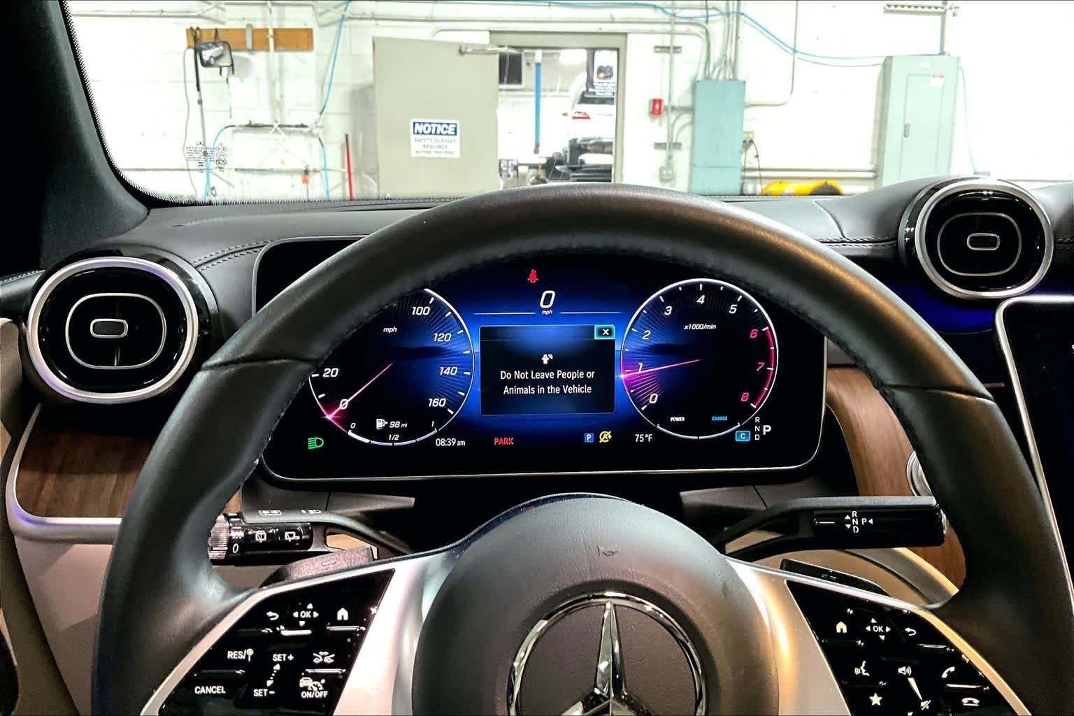 Used 2024 Nautical Blue Metallic Mercedes-Benz GLC 300 image 26