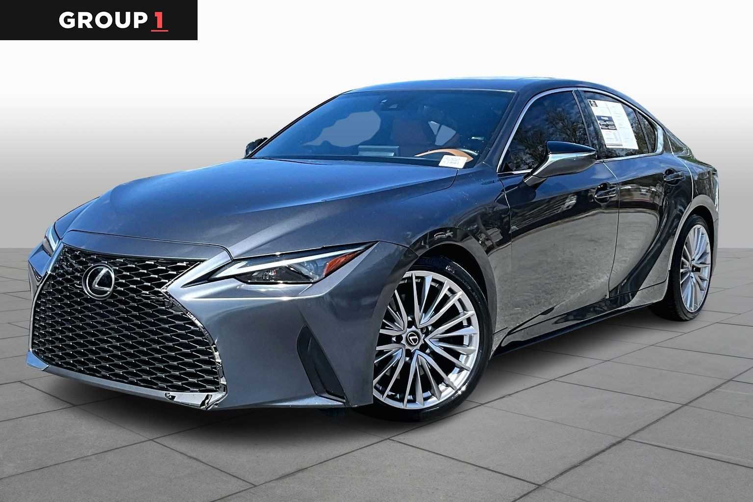 2023 Lexus IS 300