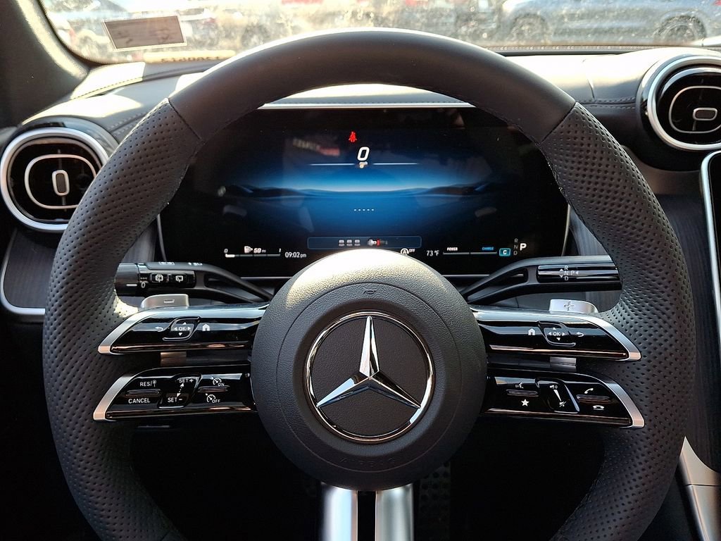New 2026 Polar White Mercedes-Benz GLC 300 image 33