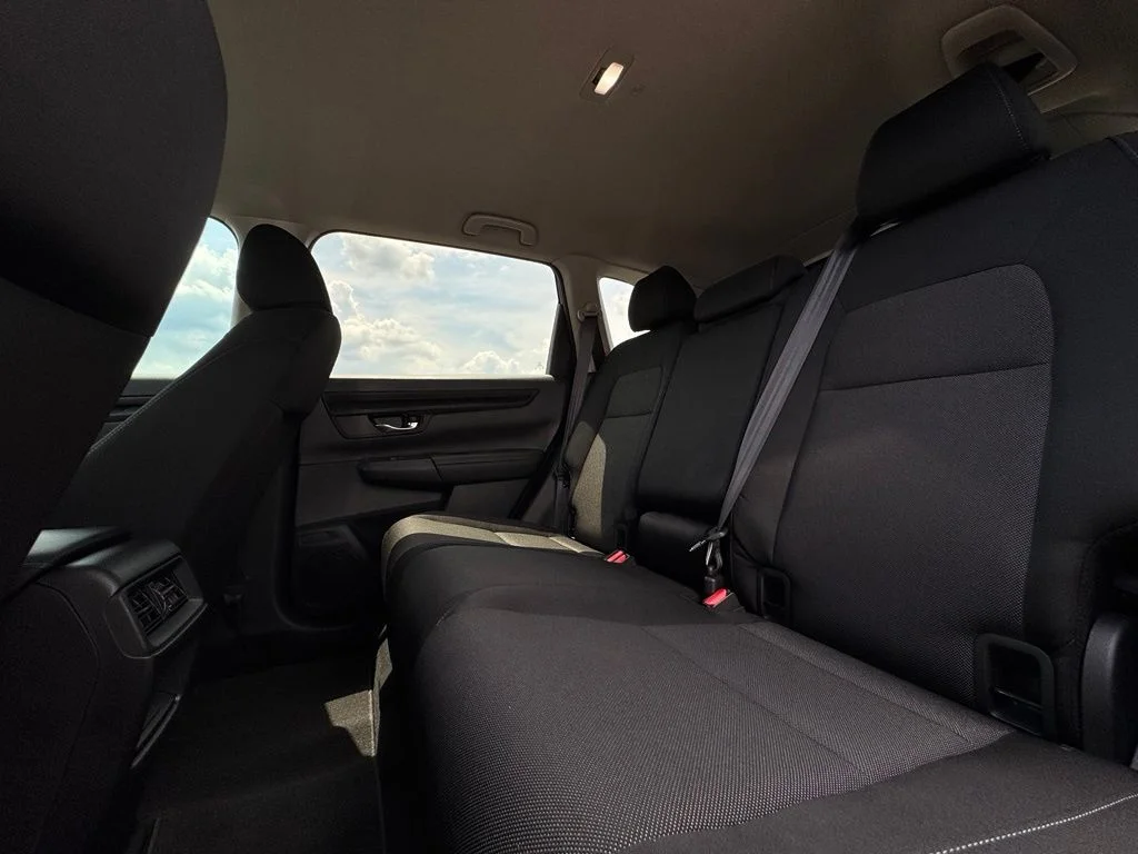 2025 Honda CR-V LX - Photo 19