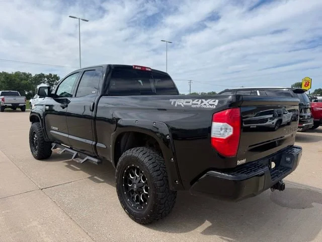 2017 Toyota Tundra SR5 - Photo 6
