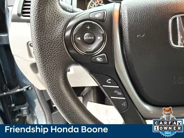 Used 2016 Blue Honda EX image 17