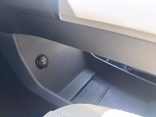 Used 2024 Black Hyundai SEL image 25