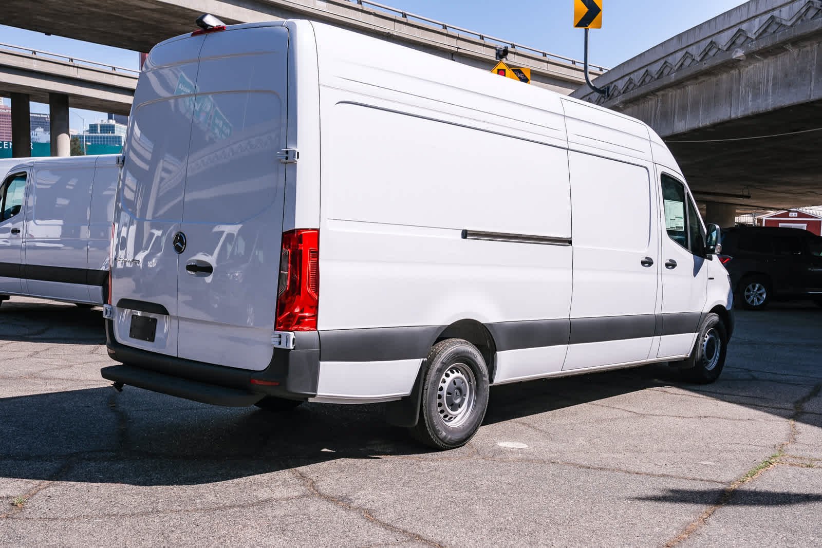 New 2025 Arctic White Mercedes-Benz Cargo 170 WB High Roof RWD Electric Motor image 4
