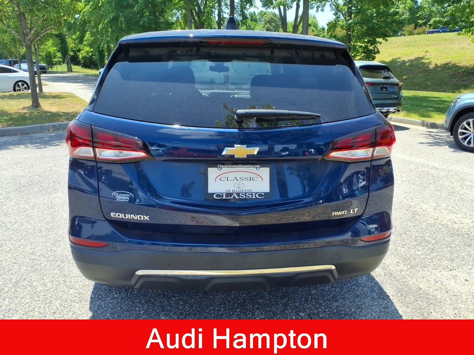 Used 2022 Blue Glow Metallic Chevrolet LT image 7