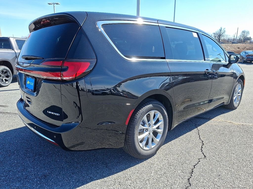 New 2026 Black Chrysler Limited image 4