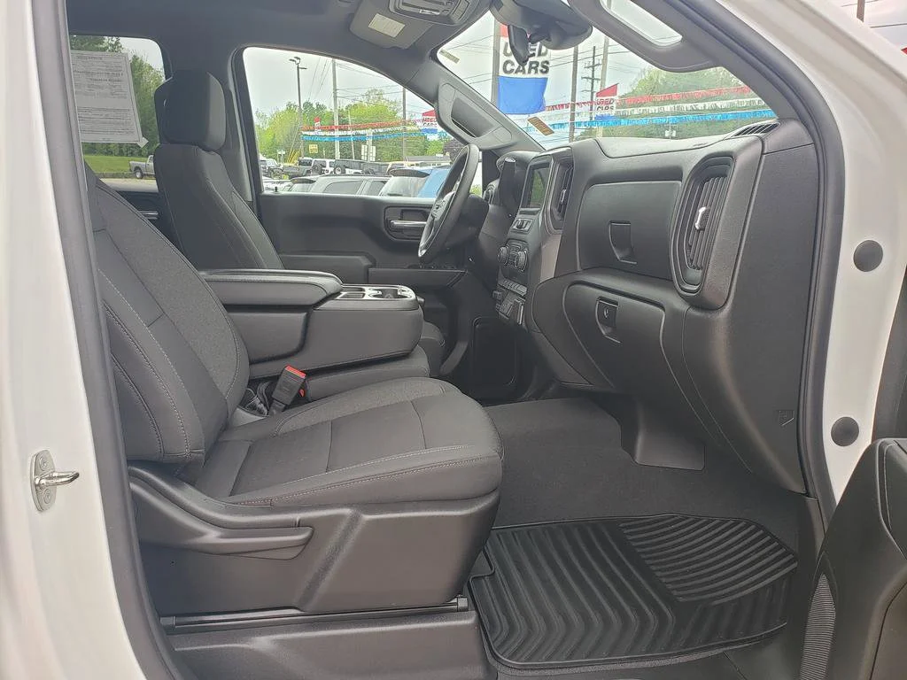 Used 2023 Summit White Chevrolet Custom image 15