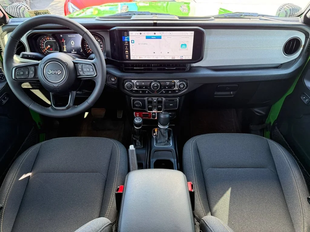 Photo 18