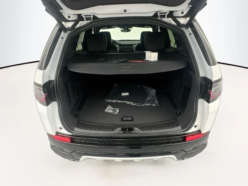 New 2026 Fuji White Land Rover Landmark image 26