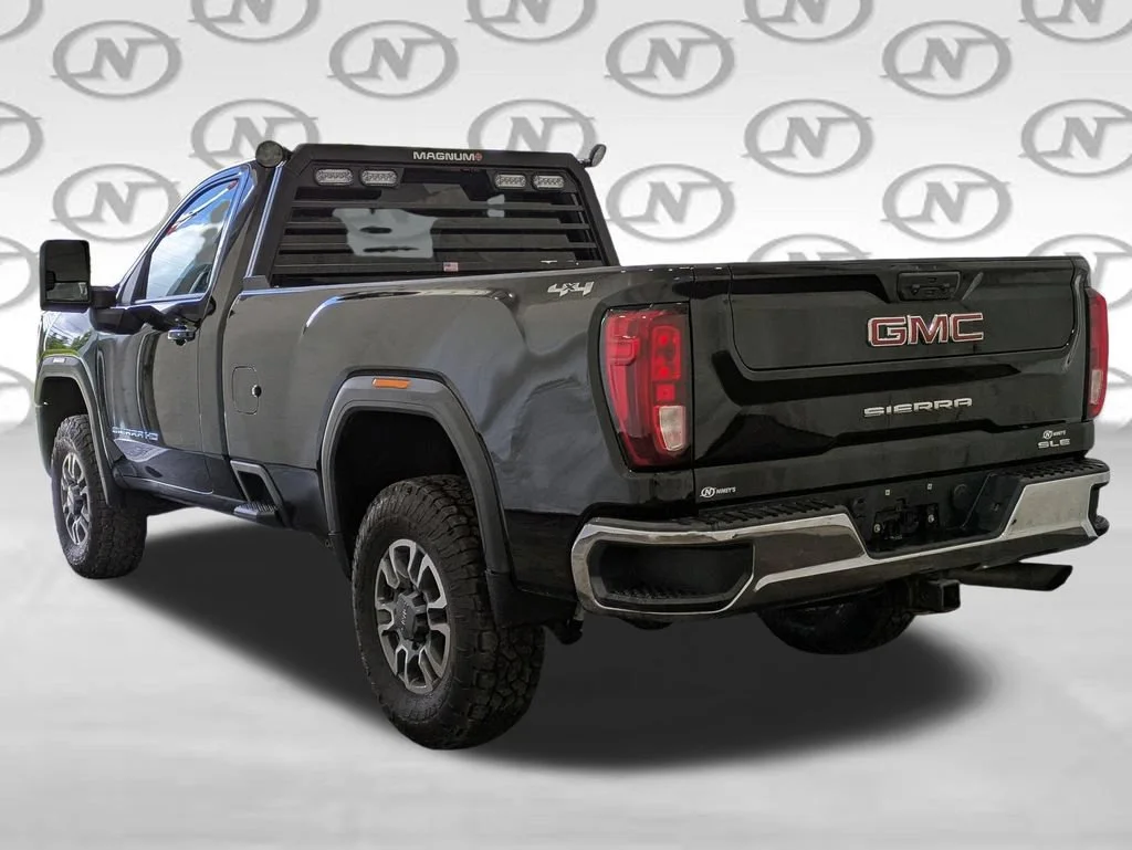Used 2024 Onyx Black GMC SLE image 41