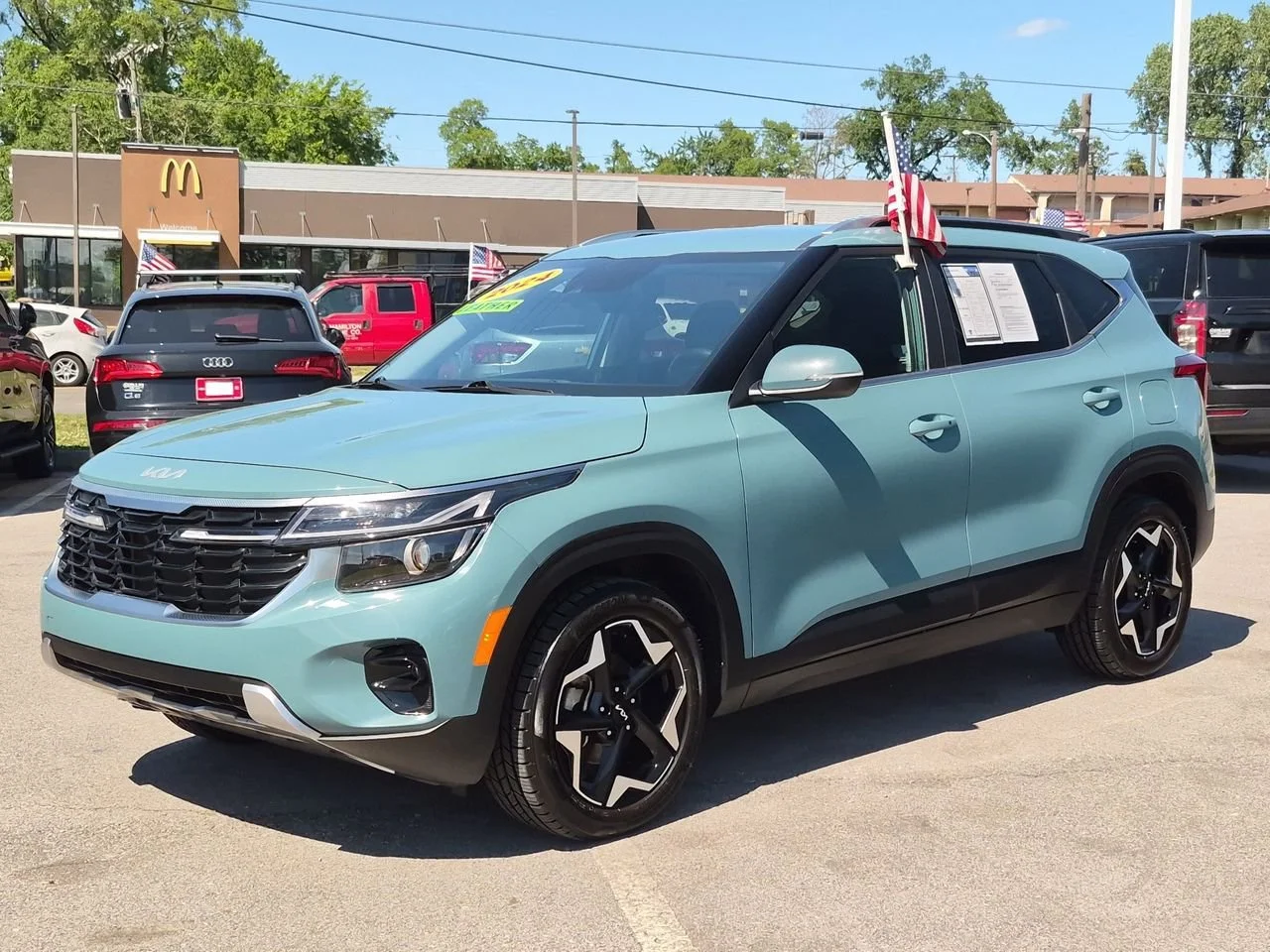 Used 2024 Green Kia EX image 4