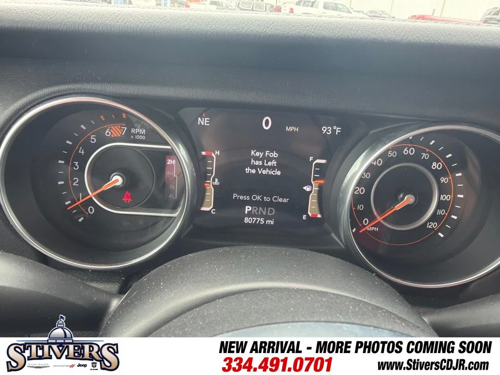 Used 2018 Blue Jeep Unlimited Sahara image 16