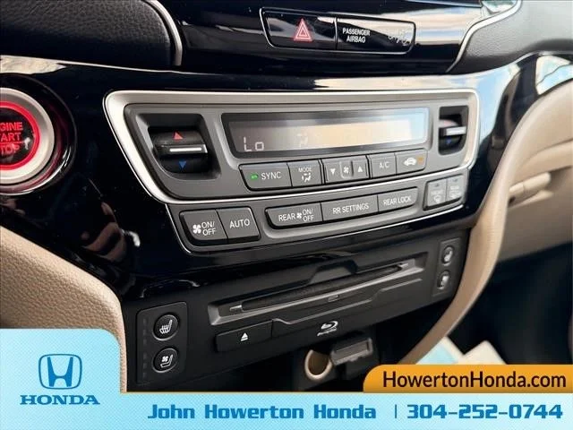 Used 2022 White Honda Elite image 23