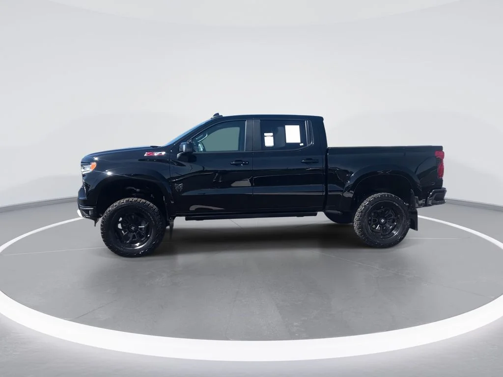 Used 2024 Black Chevrolet RST image 5