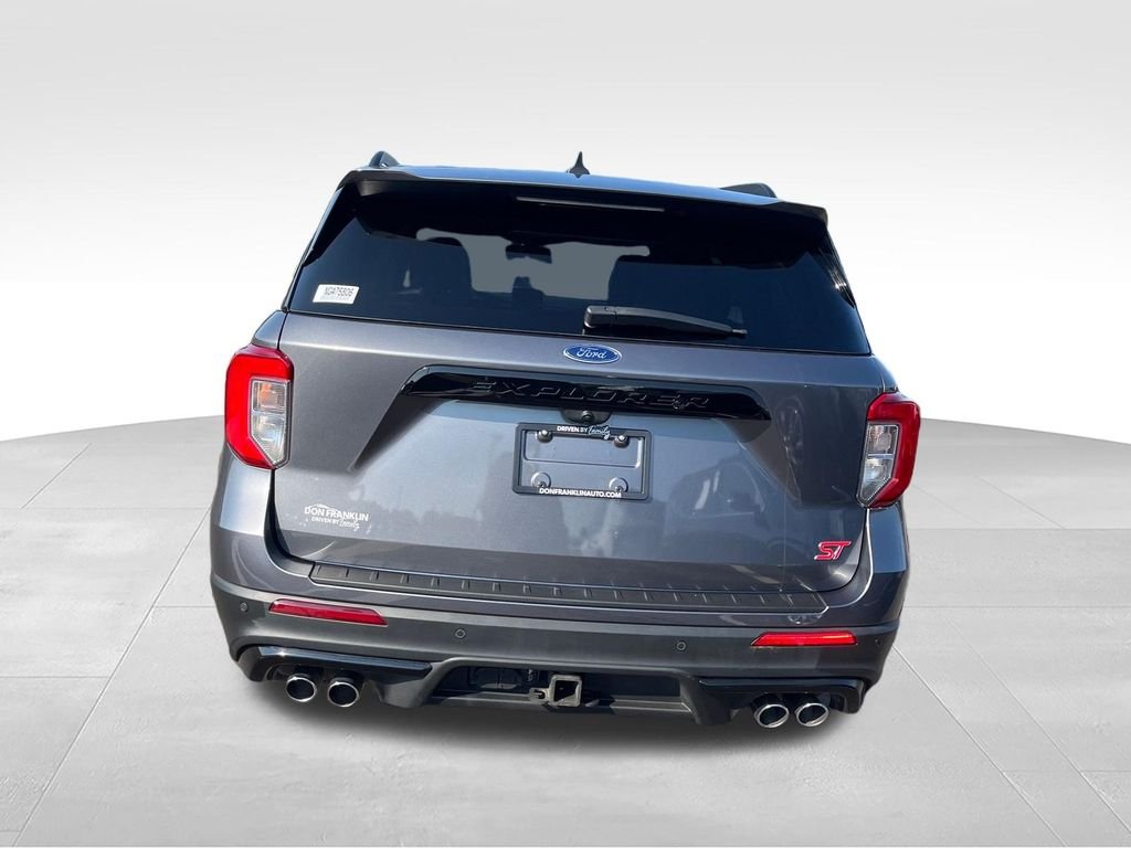 Used 2022 Gray Ford ST image 4