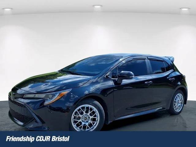 Used 2021 Black Toyota SE image 1