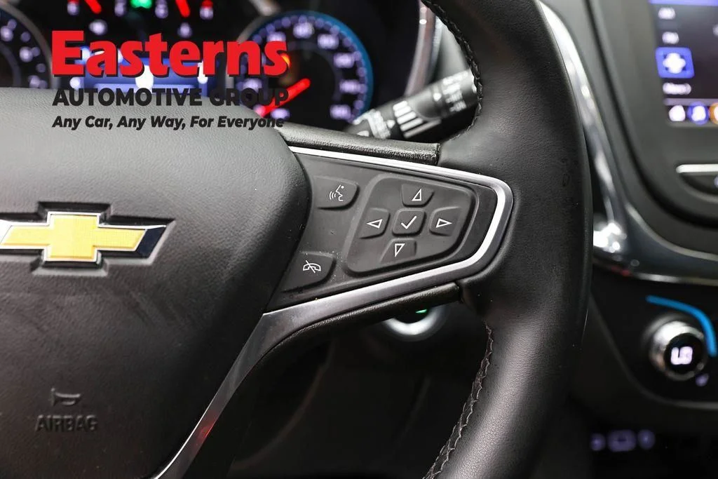 Used 2023 White Chevrolet LT image 18