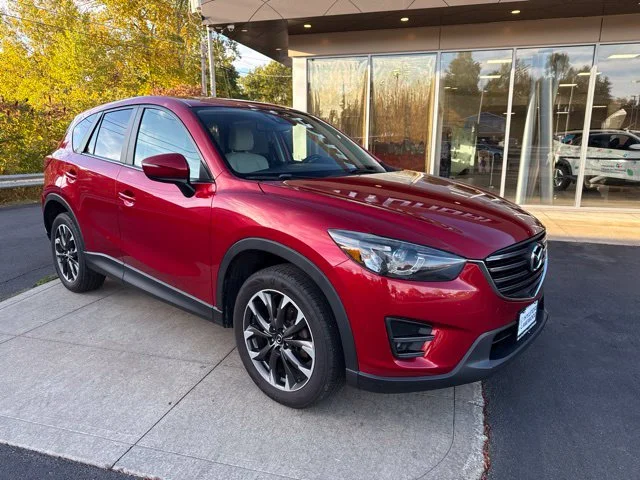 Used 2016 Red Mazda Grand Touring image 3