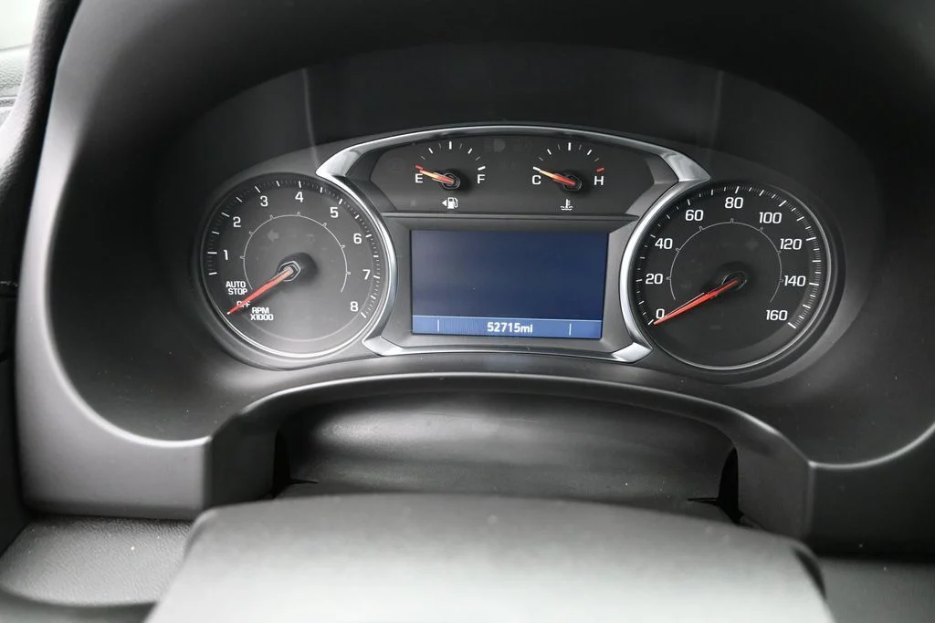 Used 2024 White GMC SLT image 12