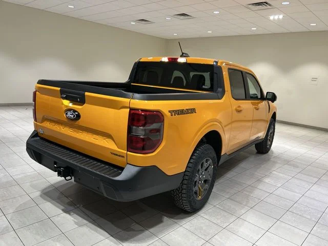 New 2026 Orange Ford Tremor image 5