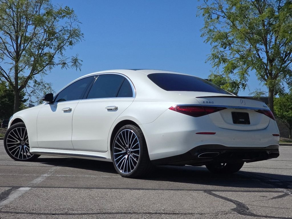Certified Used 2022 MANUFAKTUR Diamond White Mercedes-Benz S 580 image 14