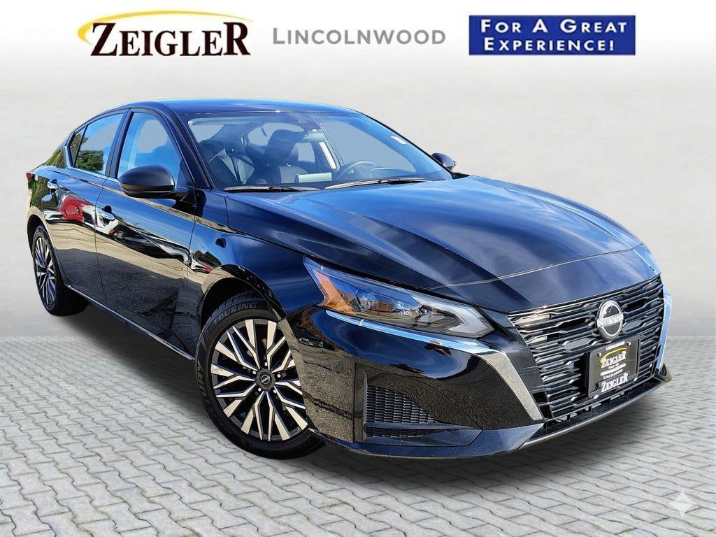 2024 Nissan Altima SV