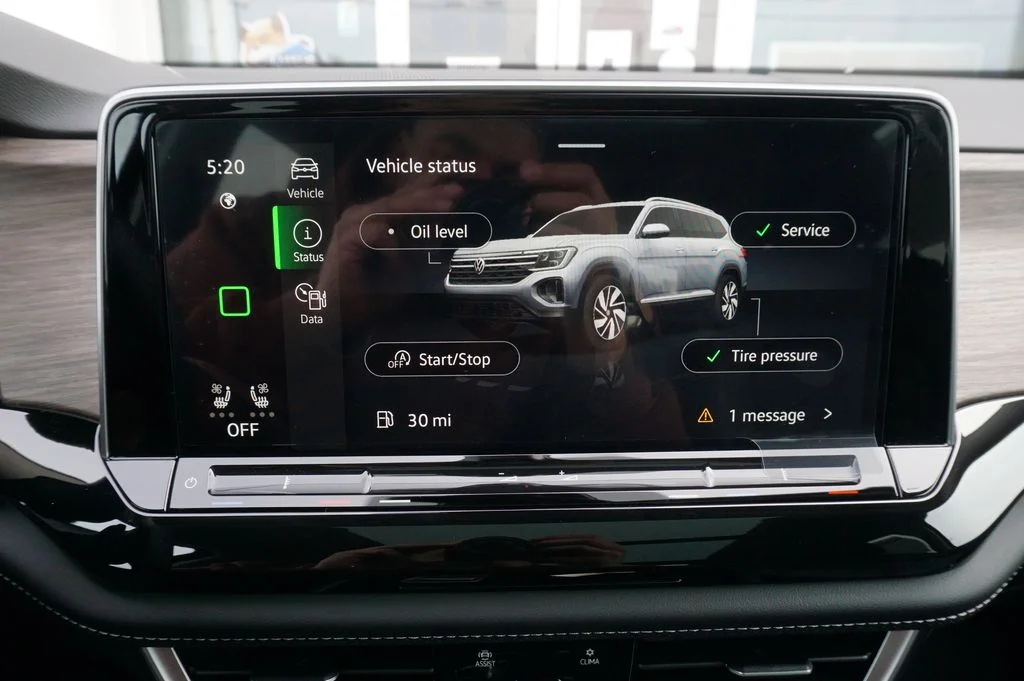 New 2026 Black Volkswagen 2.0T SEL image 18