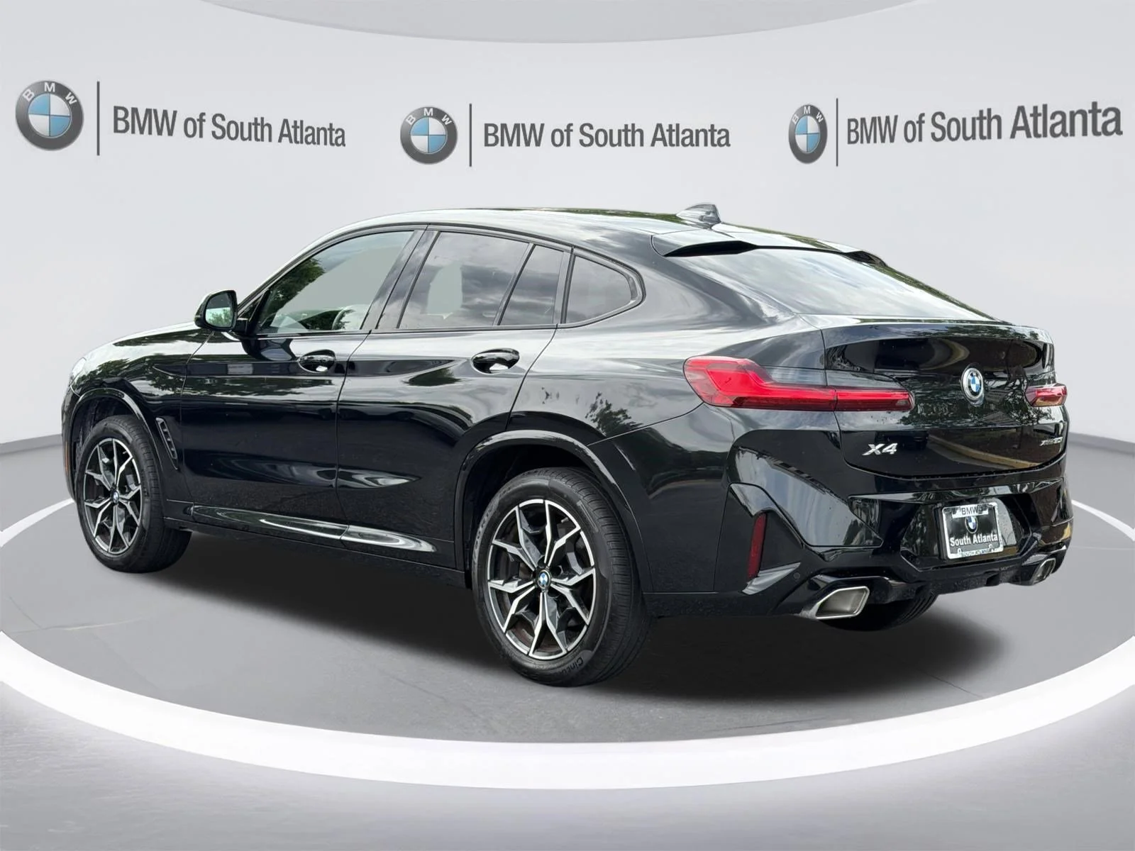 Certified Used 2025 Black Sapphire Metallic BMW xDrive30i image 24