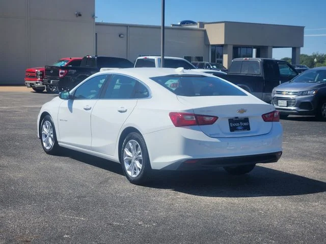 Used 2024 Summit White Chevrolet LT image 4