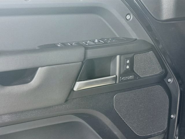 New 2026 Carpathian Grey Land Rover X-Dynamic SE image 20