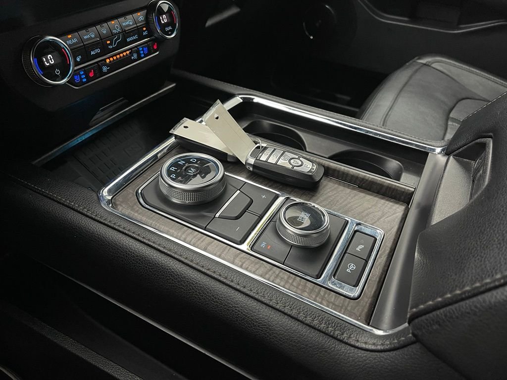 Used 2020 Black Ford Limited image 35