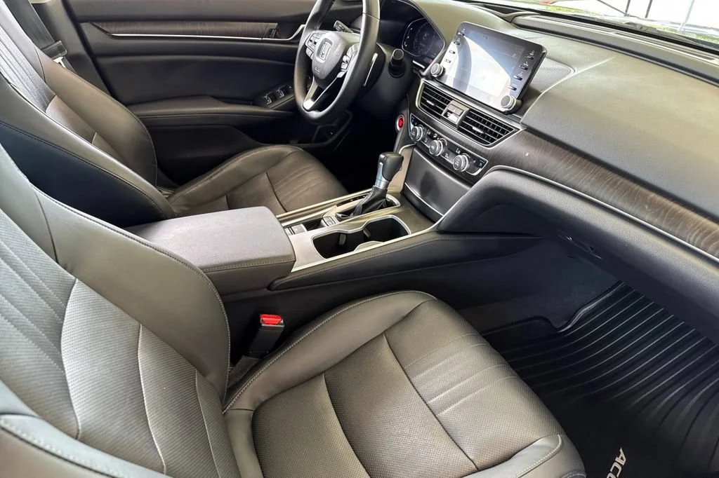 2018 Honda Accord Touring - Photo 15