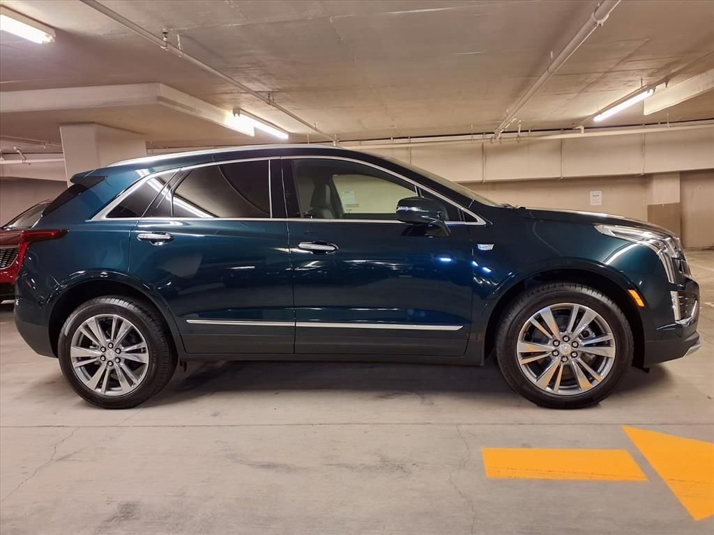 Used 2025 Emerald Lake Metallic Cadillac Premium Luxury image 4