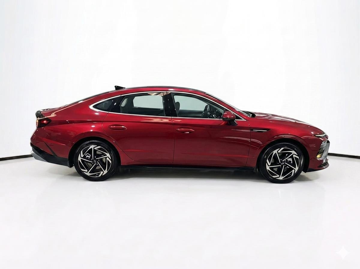 Used 2024 Ultimate red Hyundai SEL image 4