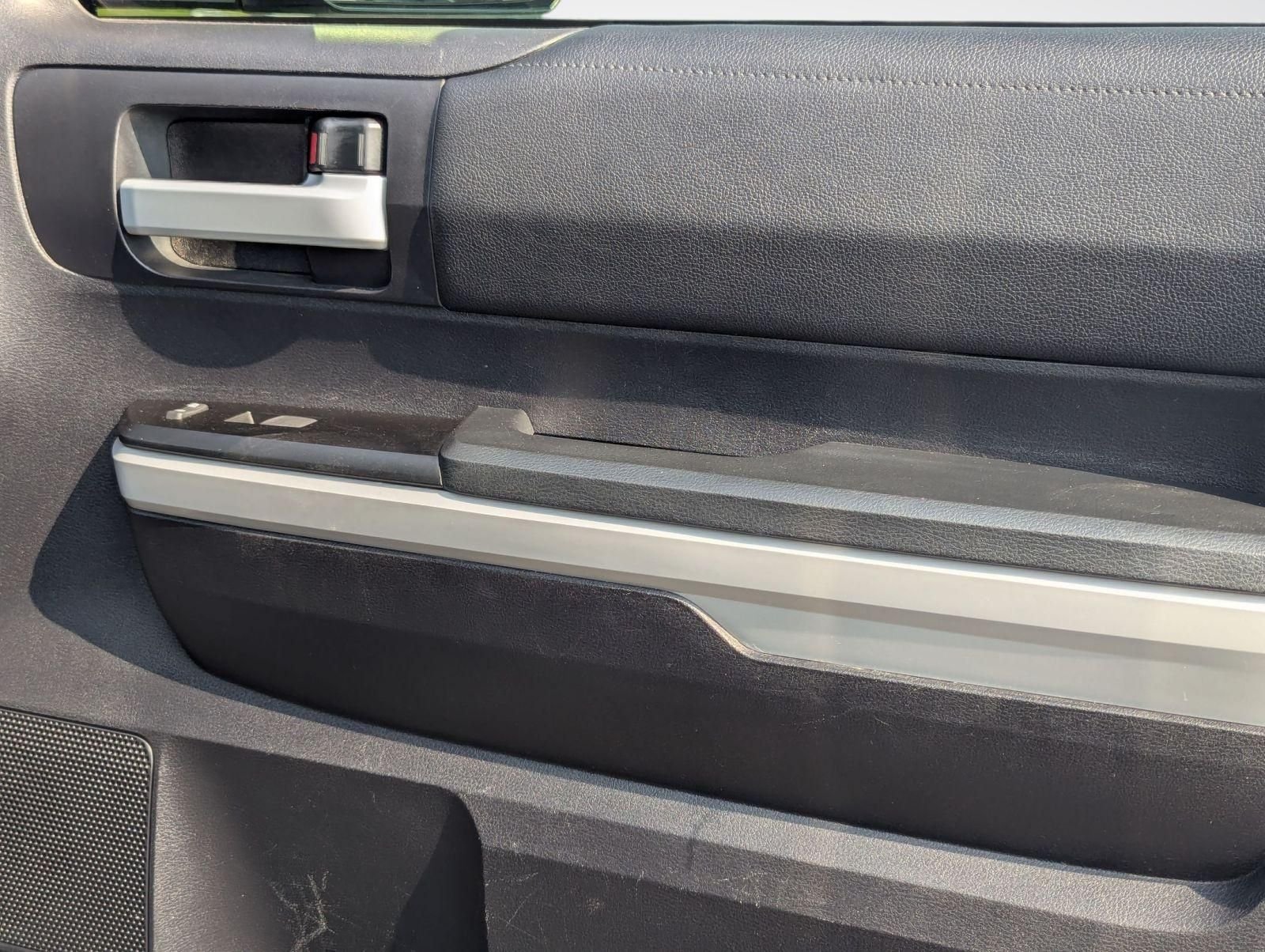 Used 2019 Gray Toyota SR5 image 28