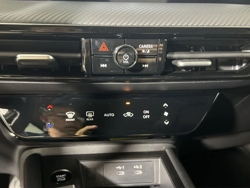 2026 Nissan KICKS SR - Photo 16