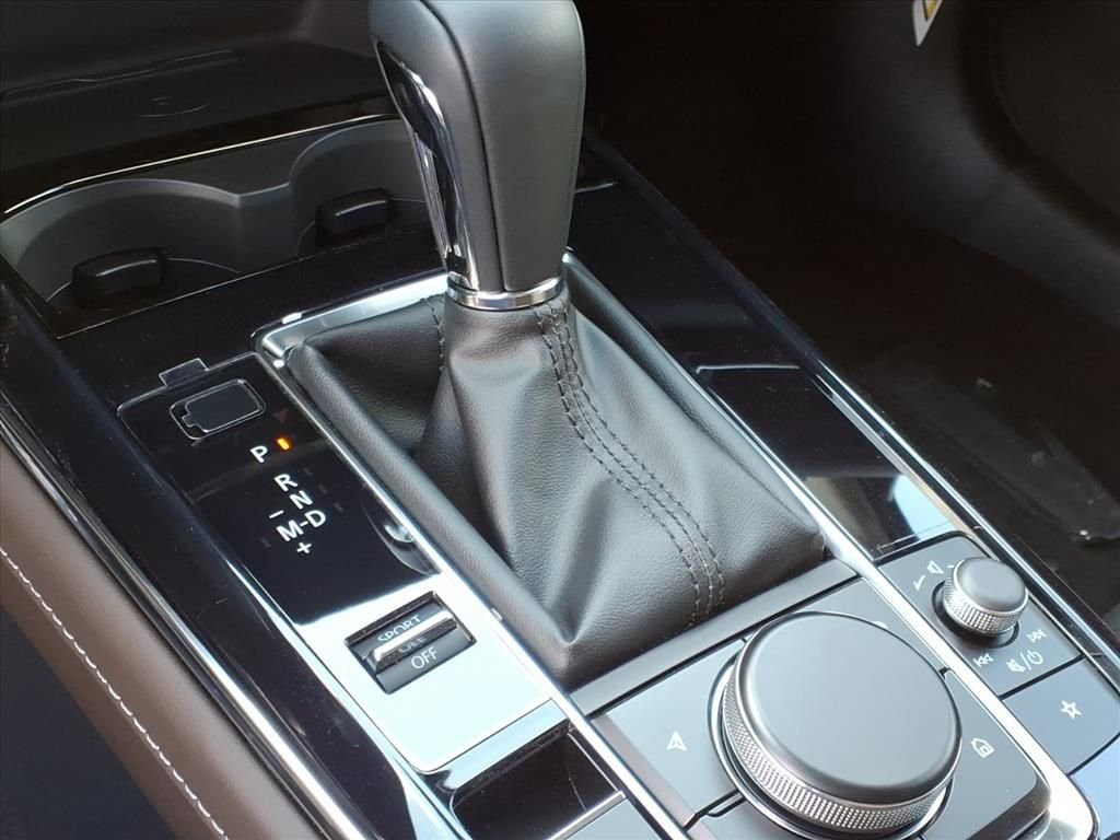 2025 Mazda CX-30 Premium - Photo 22