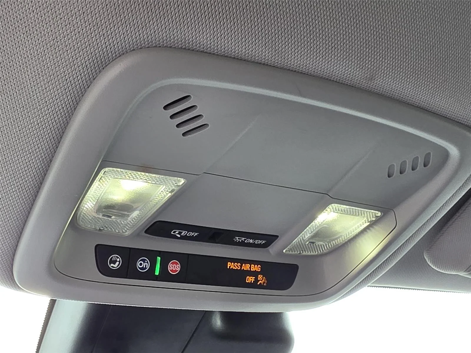 Used 2024 Summit White Chevrolet LT image 21