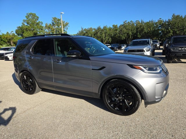 Used 2025 Eiger Gray Metallic Land Rover S image 7