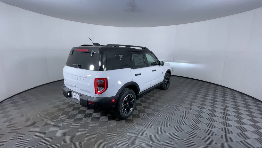New 2026 Oxford White Ford Outer Banks image 8